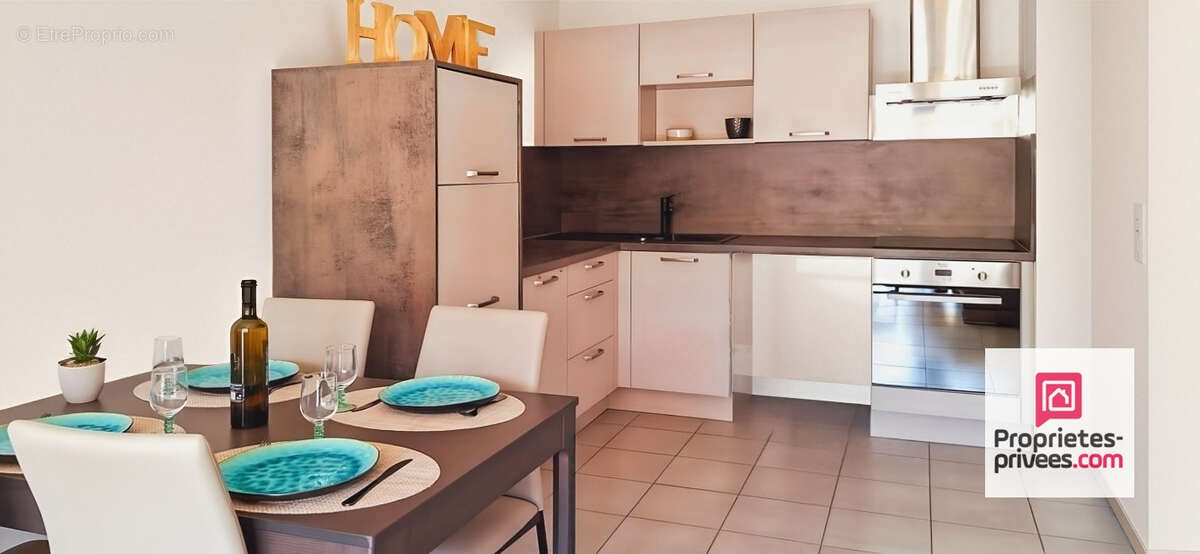 Appartement à ROQUEBRUNE-SUR-ARGENS