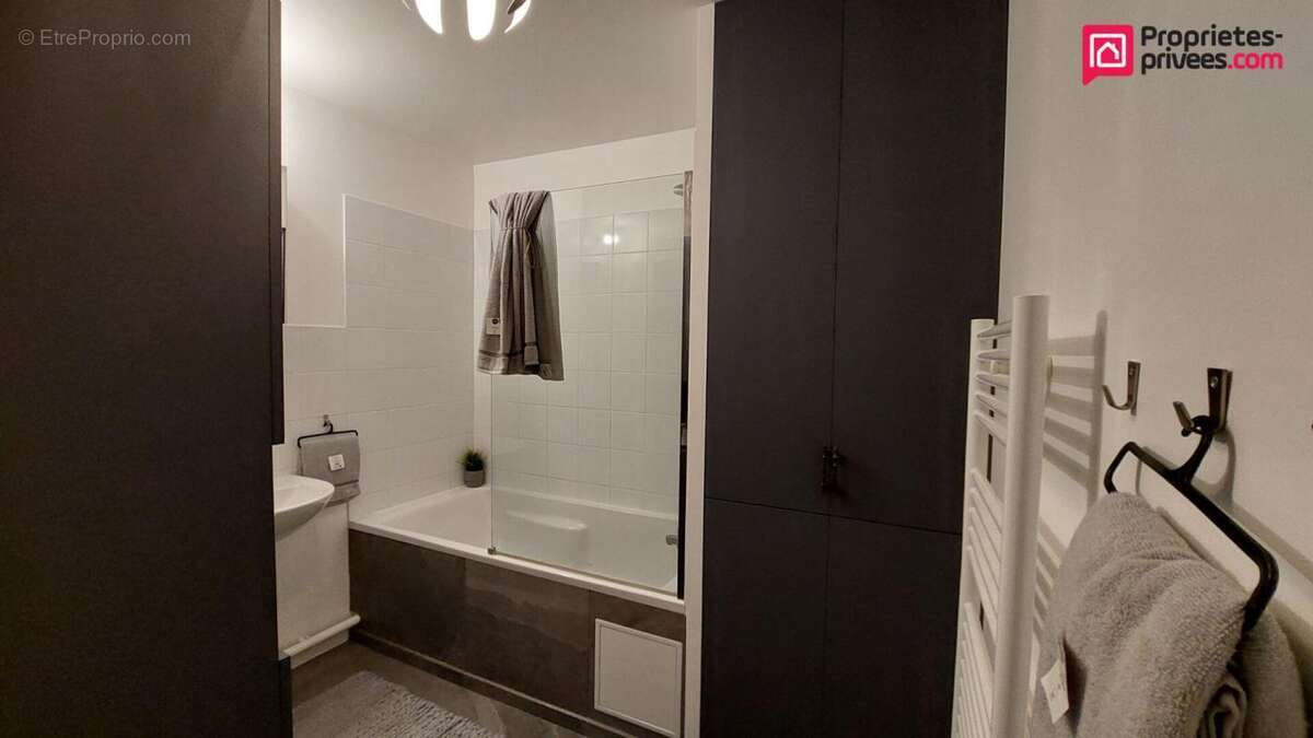 Appartement à CORBEIL-ESSONNES