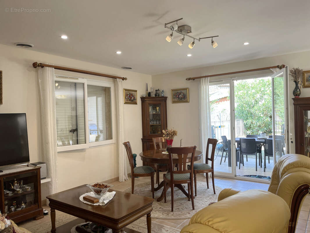 Maison à MONTBRUN-DES-CORBIERES