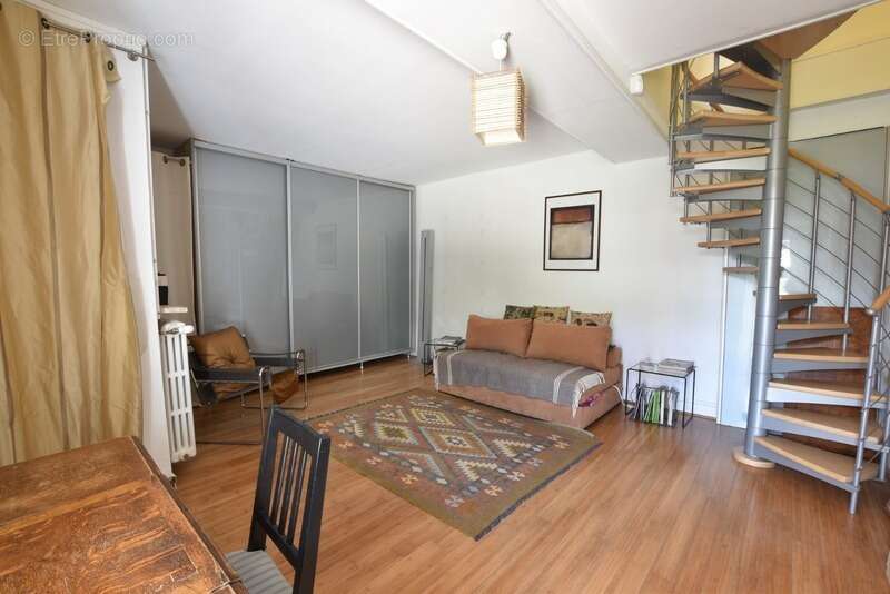 Maison à SAINT-MAURICE-AUX-RICHES-HOMMES