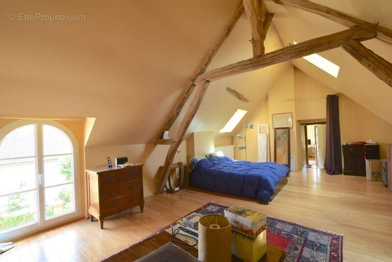 Maison à SAINT-MAURICE-AUX-RICHES-HOMMES