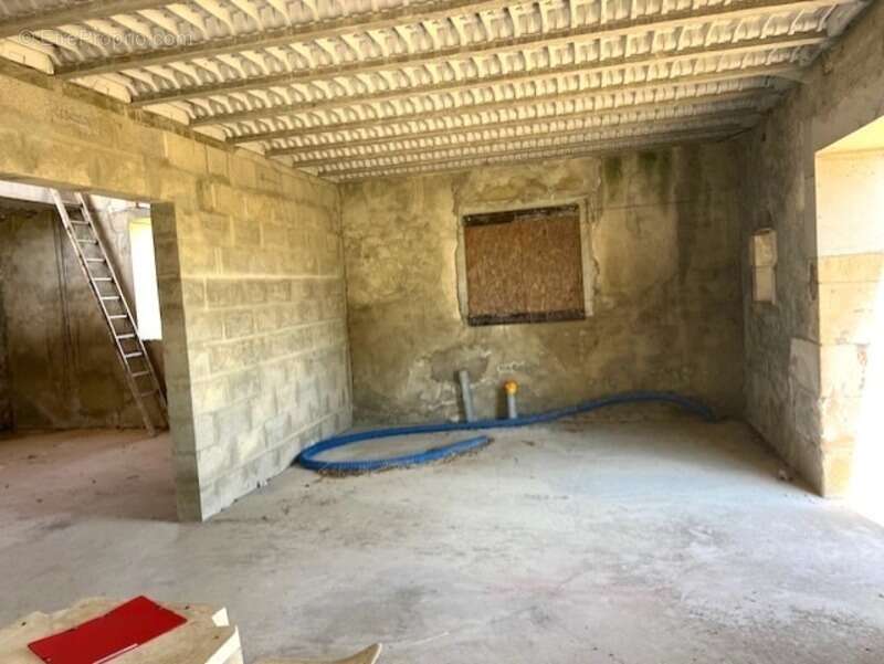 Maison à MESCHERS-SUR-GIRONDE