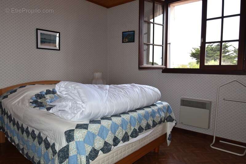 Maison à LA BREE-LES-BAINS