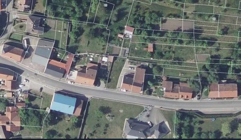 Terrain à GROS-REDERCHING