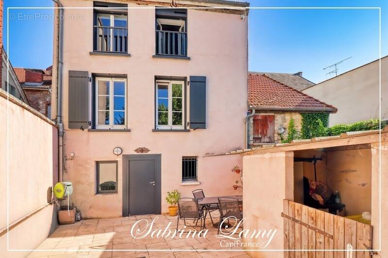 Appartement à VERTUS