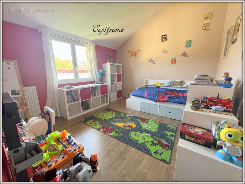 Maison à AULNAY-SOUS-BOIS