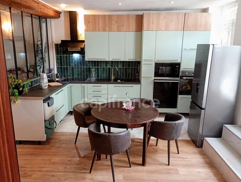 Appartement à LYON-4E