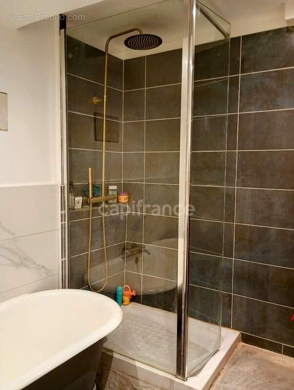 Appartement à LYON-4E