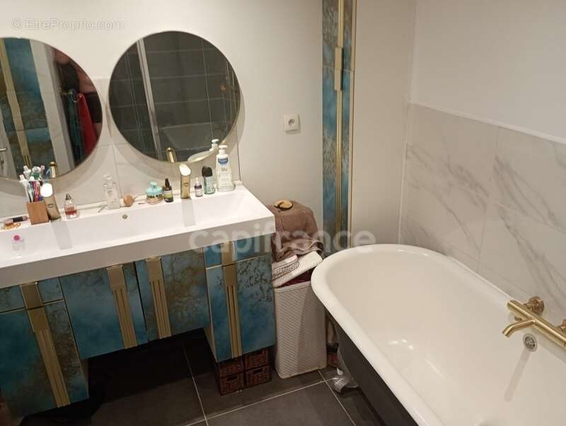 Appartement à LYON-4E