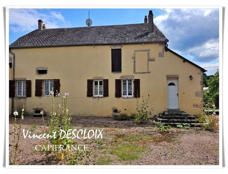 Maison à DUN-LES-PLACES