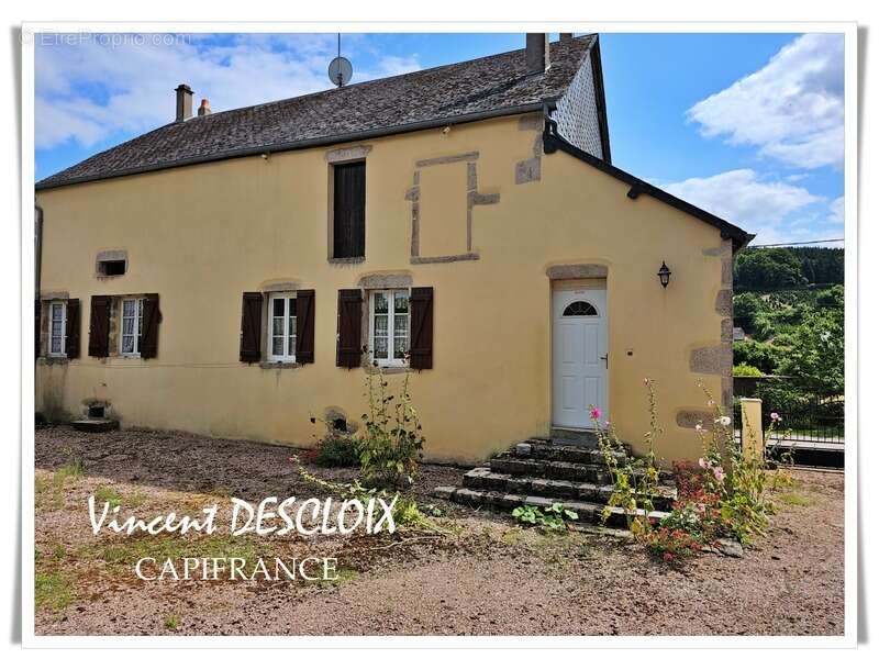 Maison à DUN-LES-PLACES