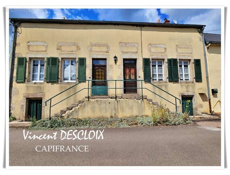 Maison à DUN-LES-PLACES