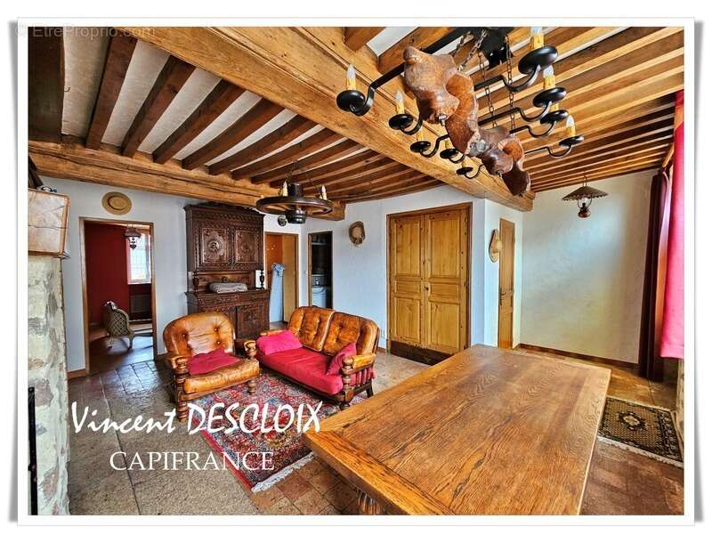 Maison à DUN-LES-PLACES