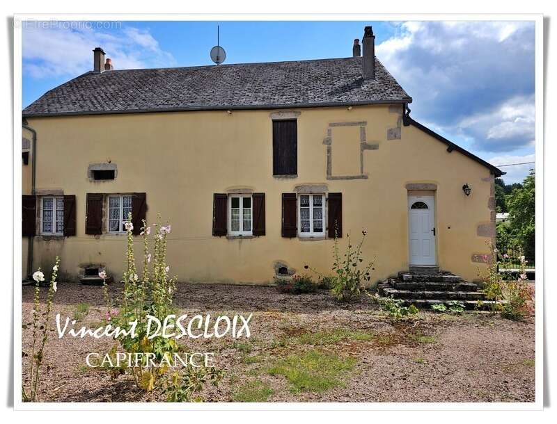 Maison à DUN-LES-PLACES