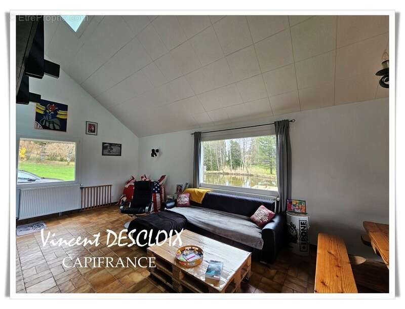 Maison à MONTSAUCHE-LES-SETTONS