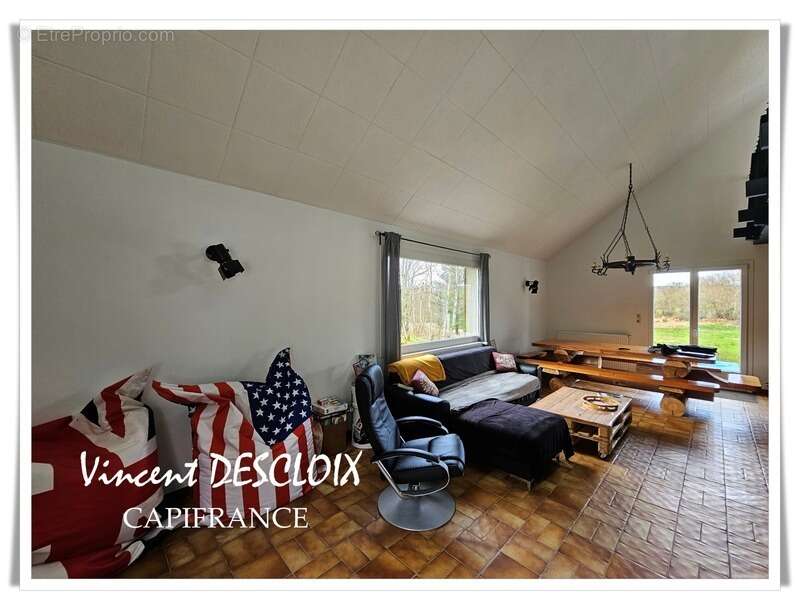 Maison à MONTSAUCHE-LES-SETTONS