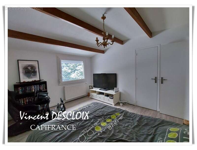 Maison à MONTSAUCHE-LES-SETTONS