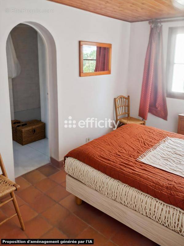 Maison à LES PORTES-EN-RE