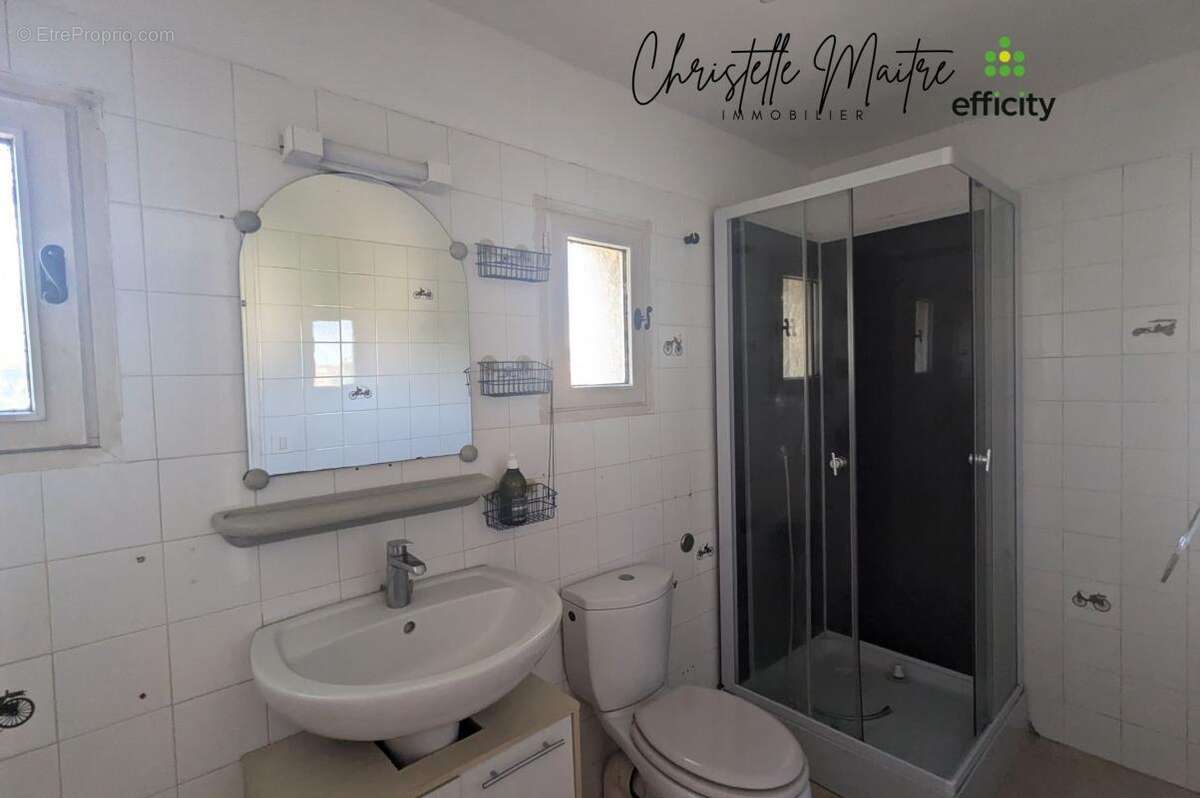 Maison à SAINT-MARTIN-DE-CRAU