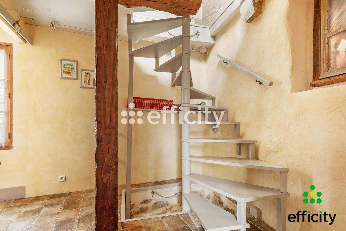 Maison à CAZOULS-D&#039;HERAULT