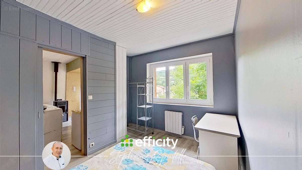 Maison à SAINT-CLEMENT-SUR-VALSONNE