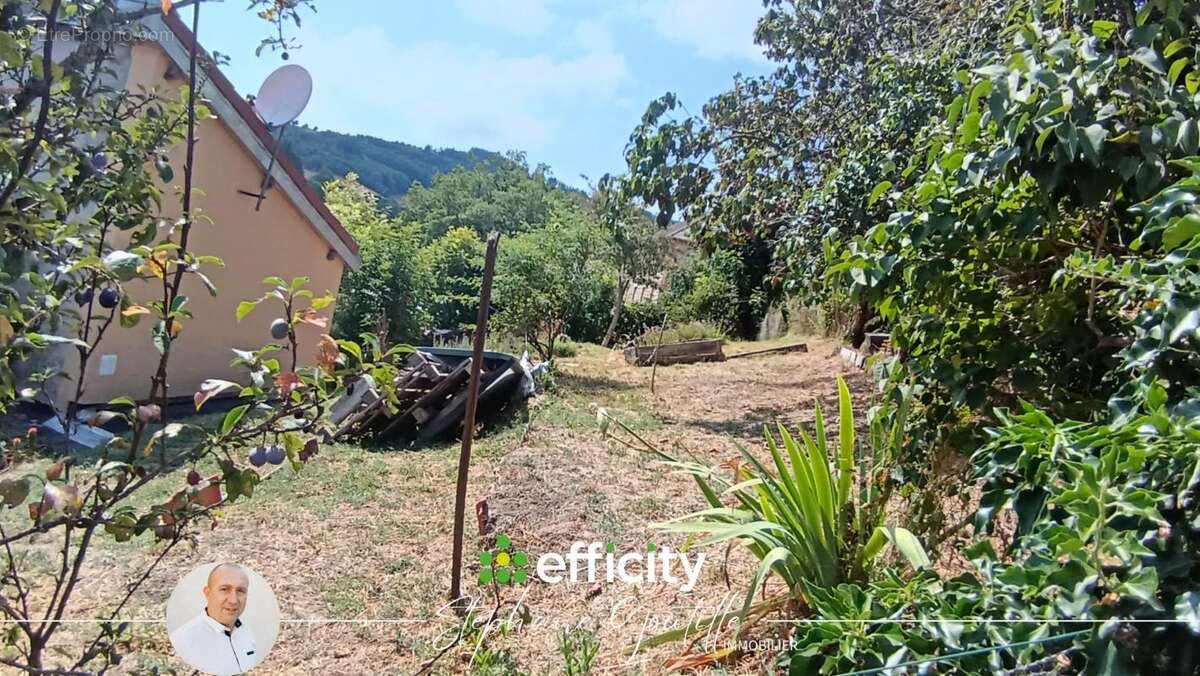 Maison à SAINT-CLEMENT-SUR-VALSONNE