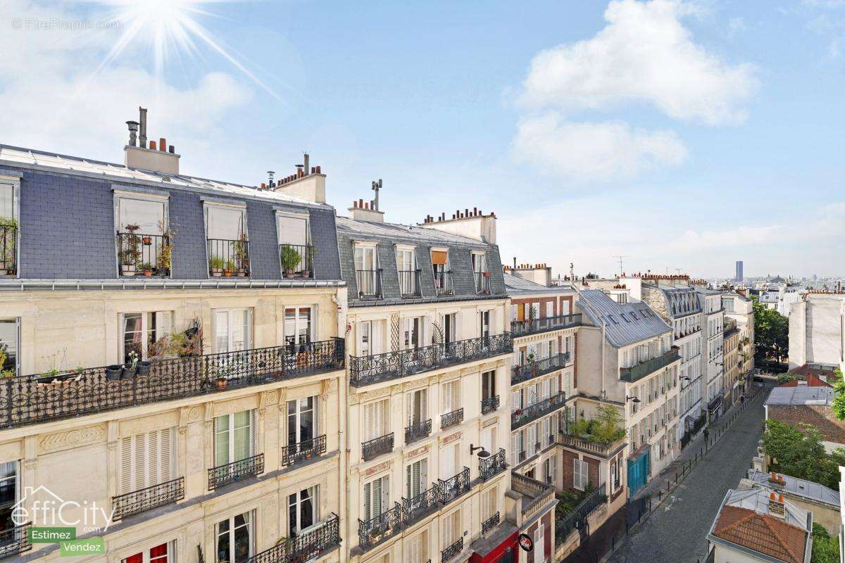 Appartement à PARIS-18E