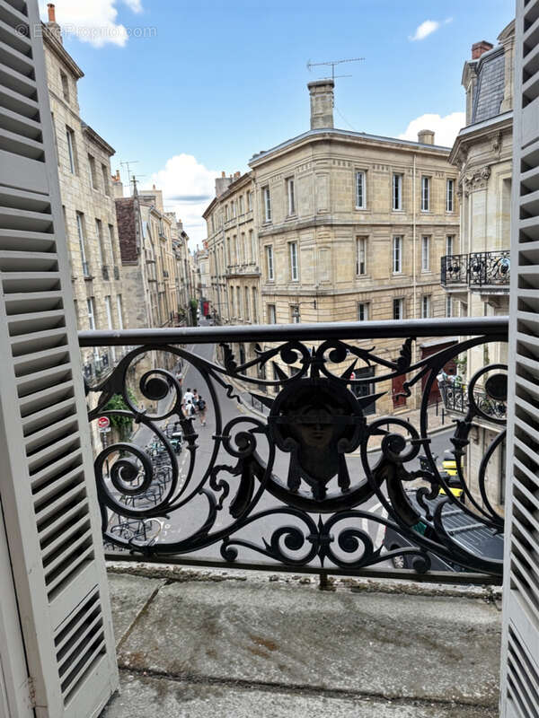 Appartement à BORDEAUX