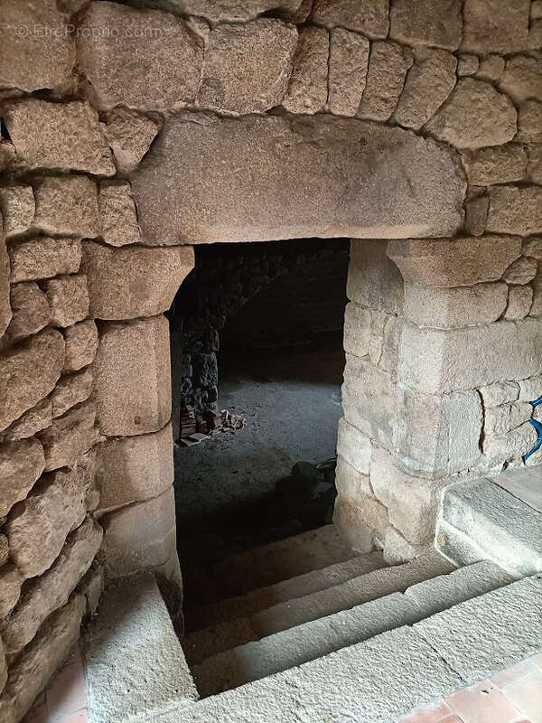 Maison à MAGNY-LE-DESERT