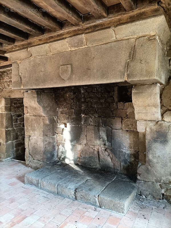 Maison à MAGNY-LE-DESERT