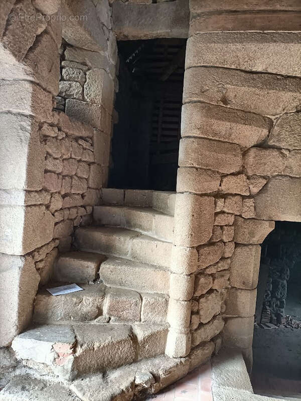 Maison à MAGNY-LE-DESERT