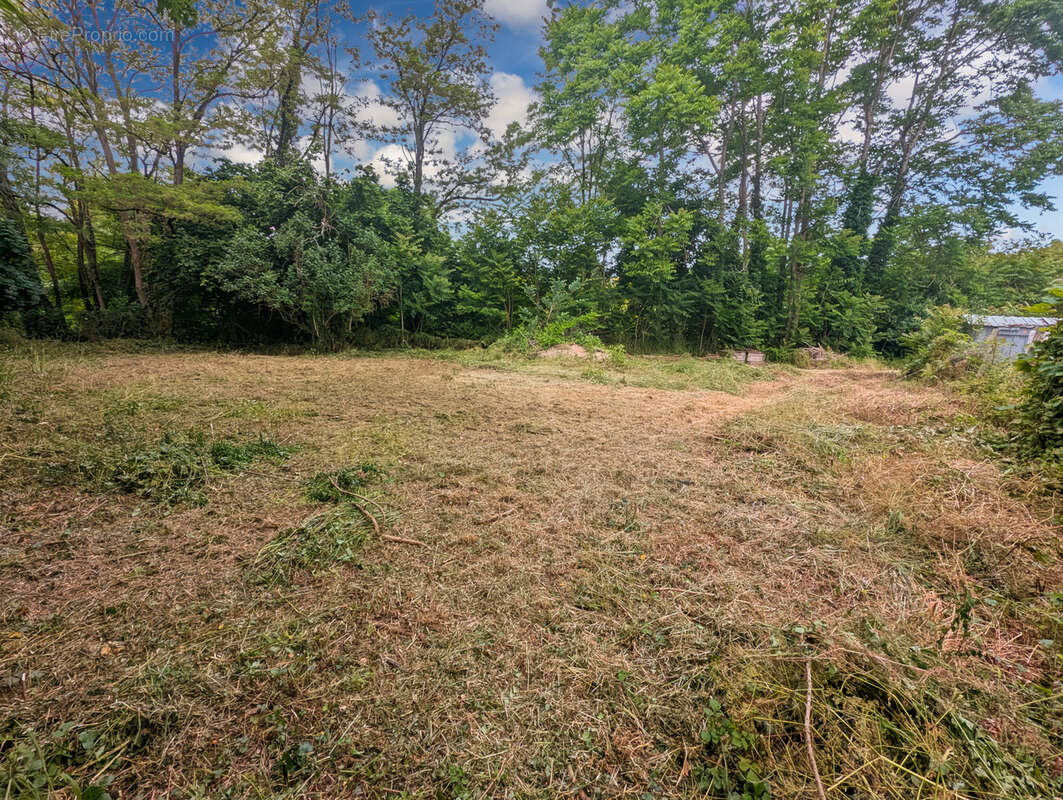 Terrain à BOULAZAC