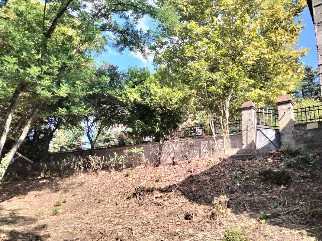 Maison à LA FOUILLOUSE