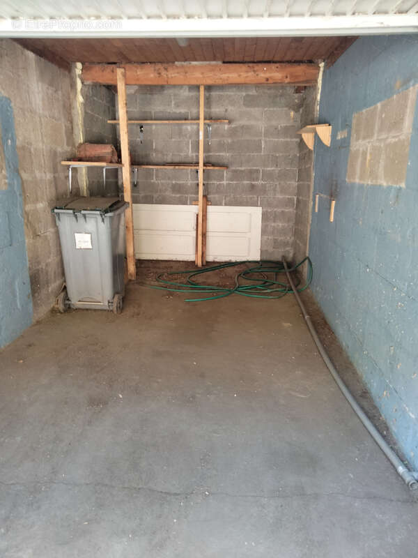 Maison à LA FOUILLOUSE