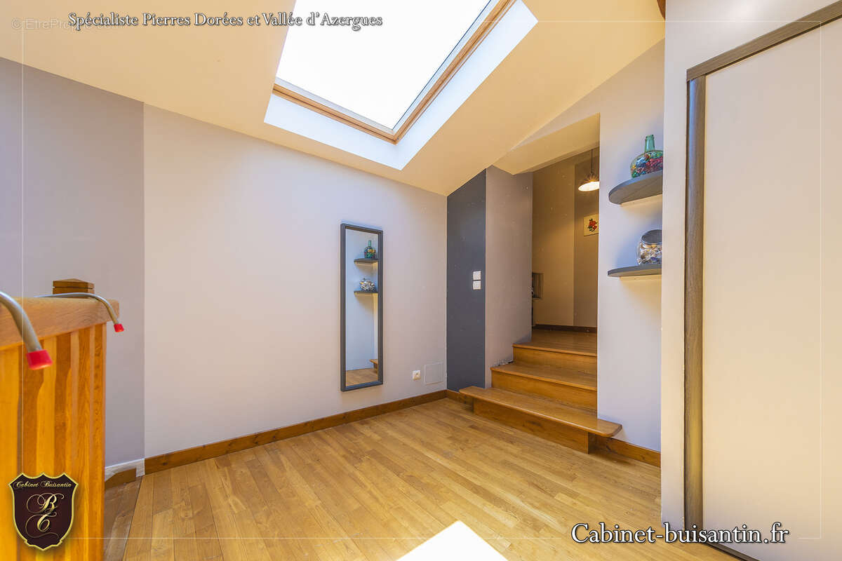 Maison à LE BOIS-D&#039;OINGT