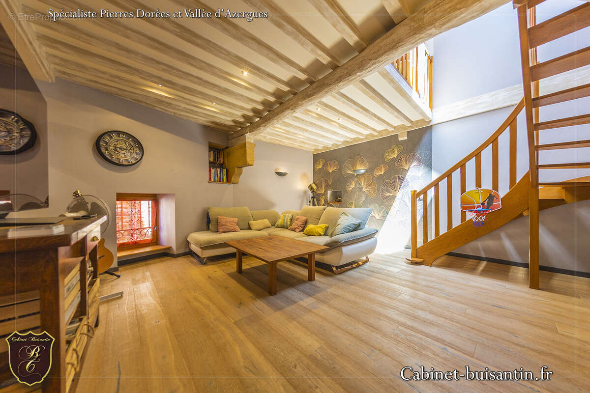 Maison à LE BOIS-D&#039;OINGT