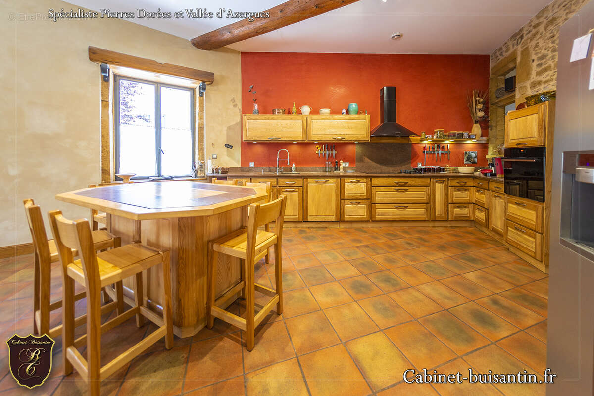 Maison à LE BOIS-D&#039;OINGT