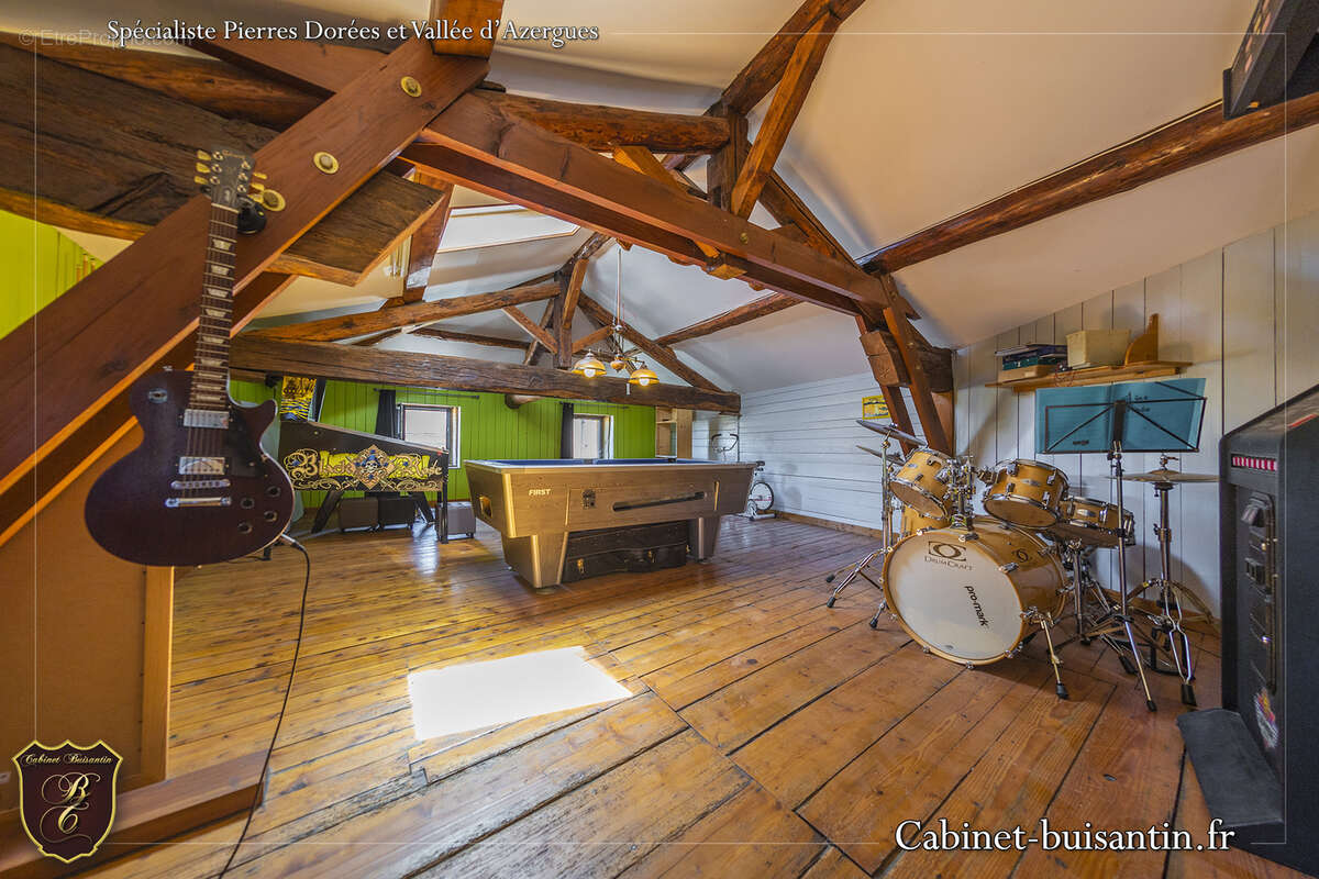 Maison à LE BOIS-D&#039;OINGT