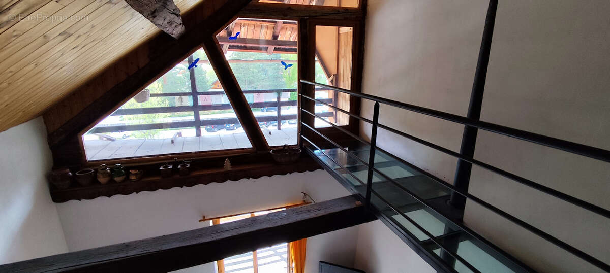 Appartement à PELVOUX