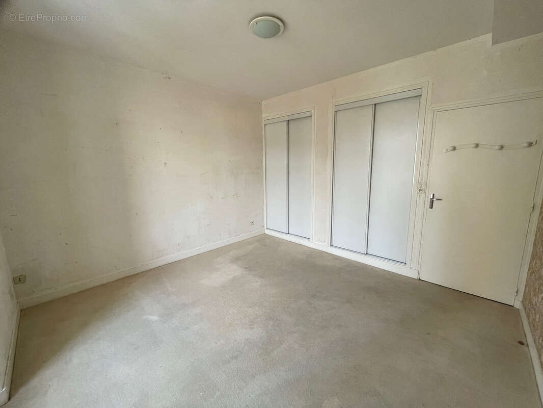 Maison à LE BOURG-D&#039;IRE