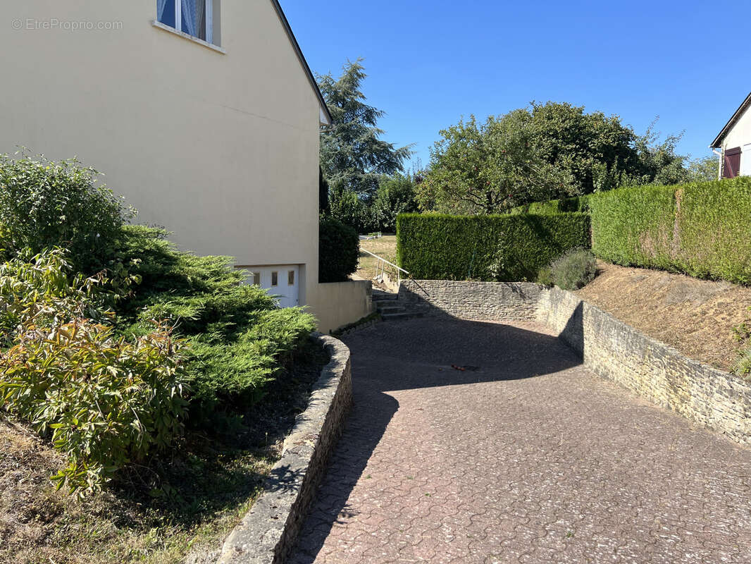 Maison à NONANT-LE-PIN