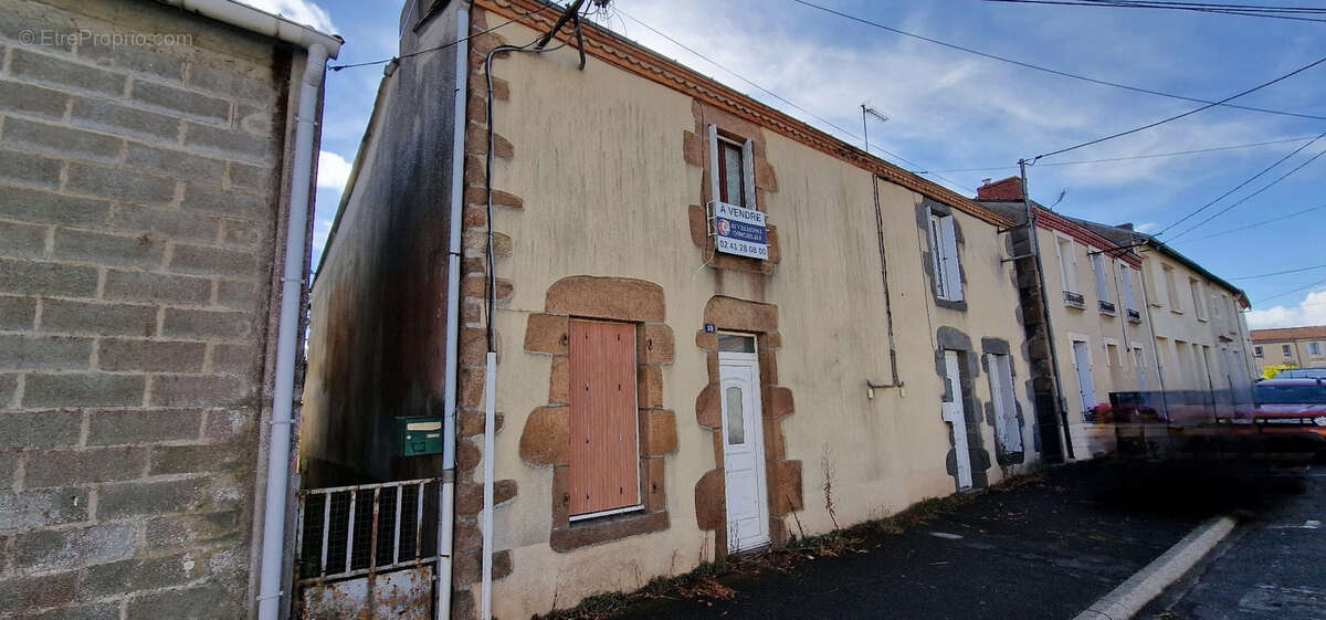 Maison à LA RENAUDIERE