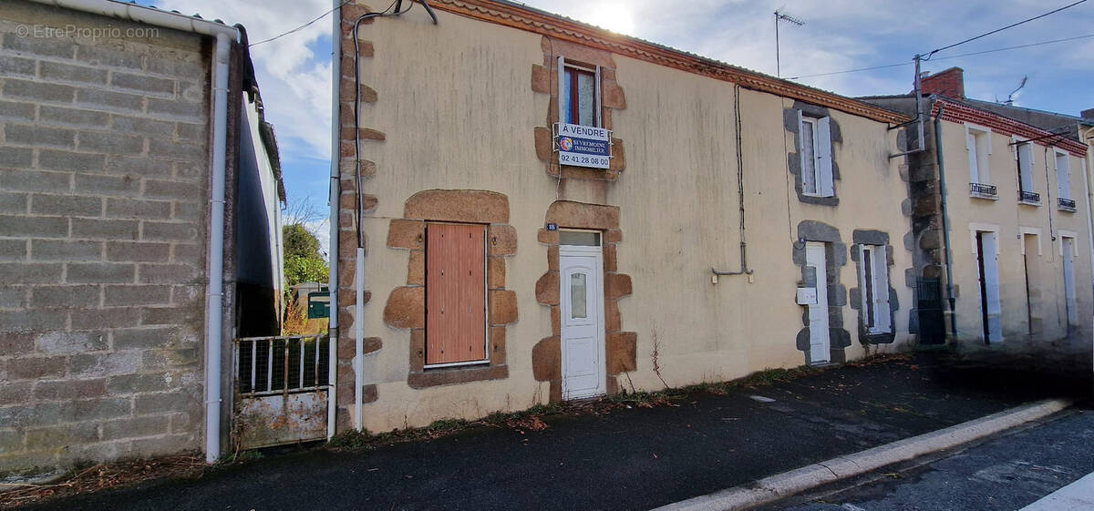 Maison à LA RENAUDIERE