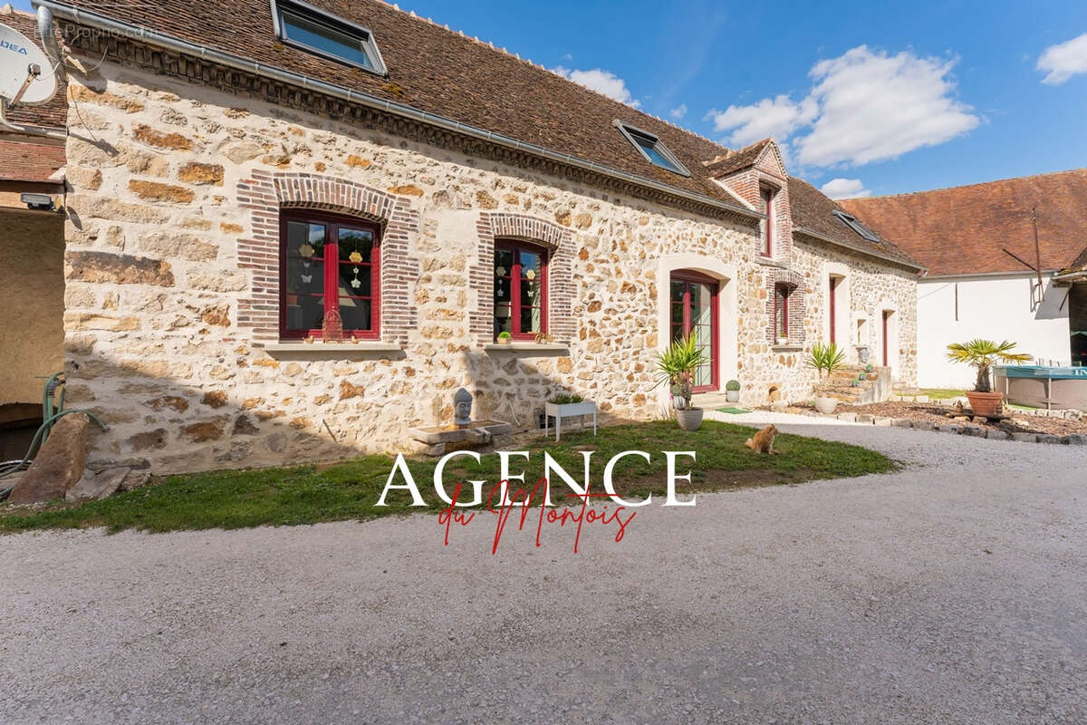 Maison à NOGENT-SUR-SEINE