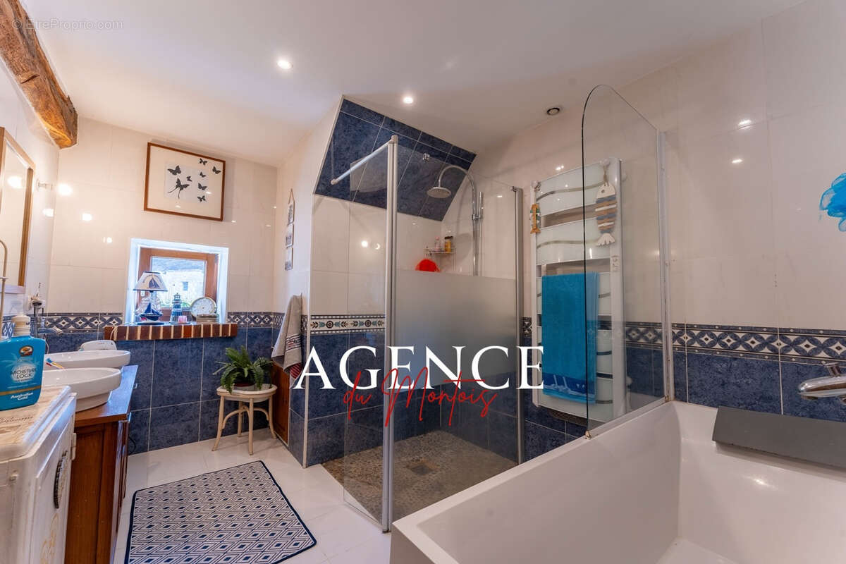 Maison à NOGENT-SUR-SEINE