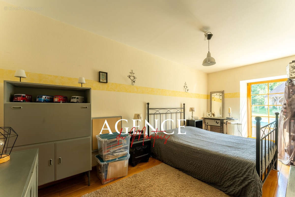 Maison à NOGENT-SUR-SEINE