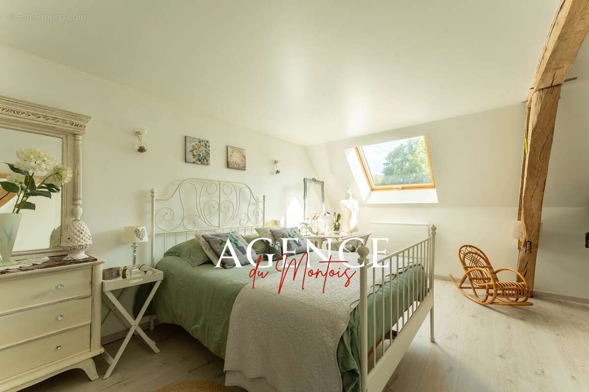 Maison à NOGENT-SUR-SEINE