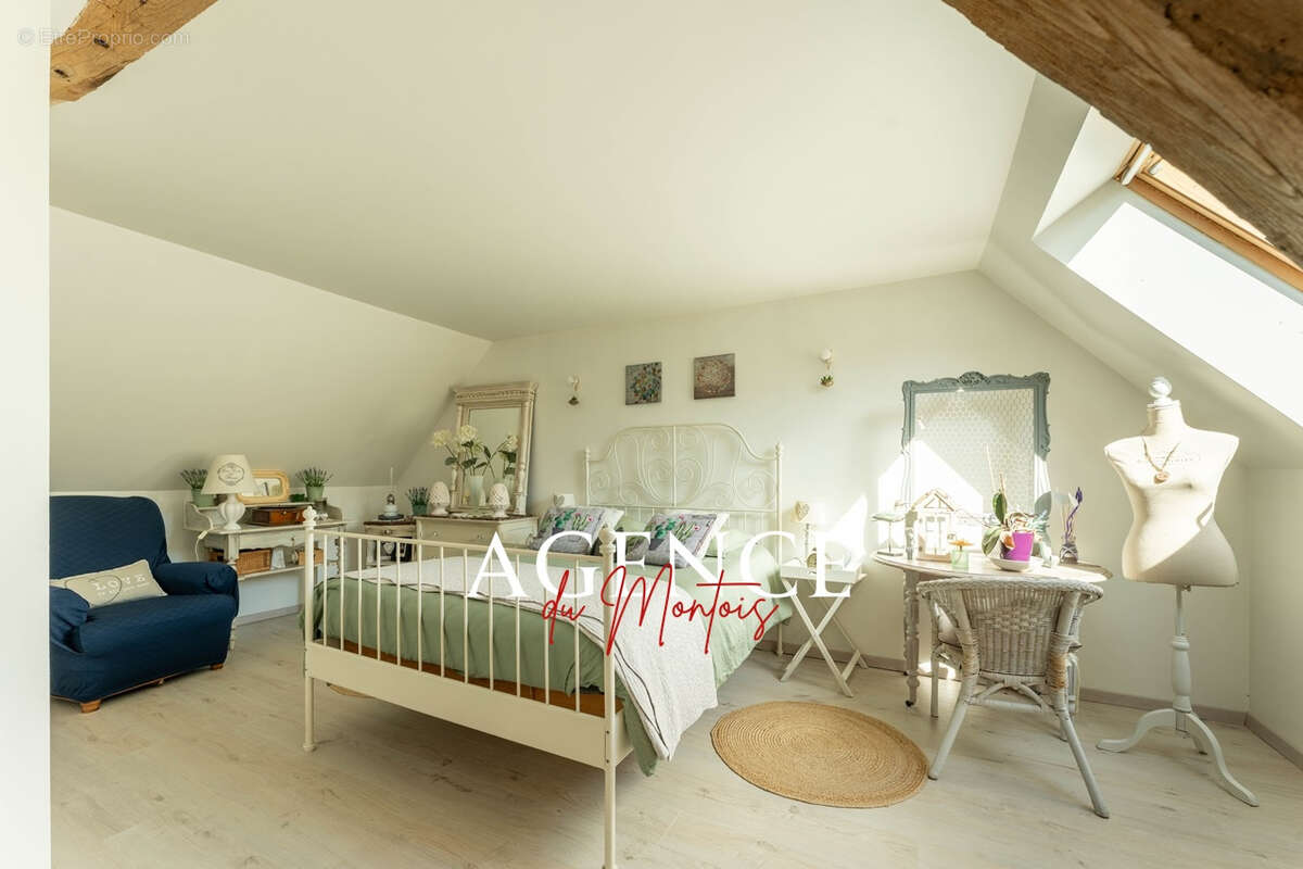 Maison à NOGENT-SUR-SEINE