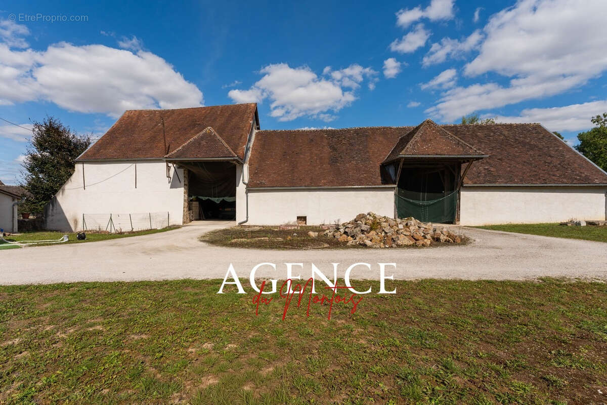 Maison à NOGENT-SUR-SEINE