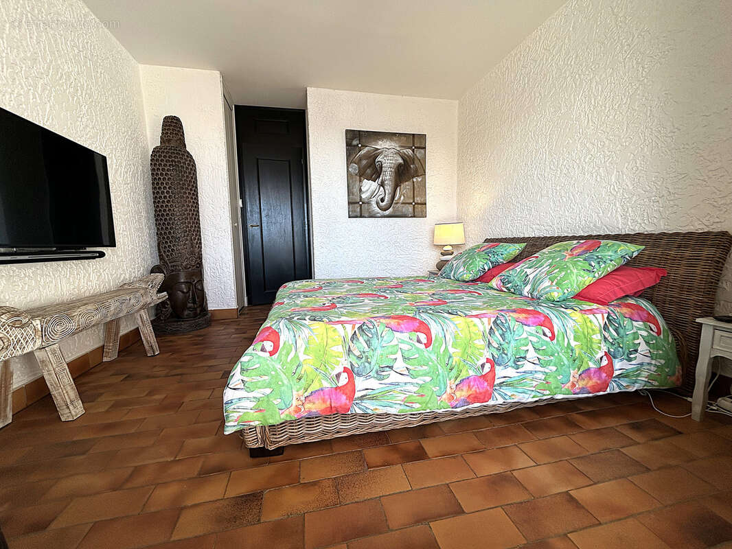 Appartement à COGOLIN